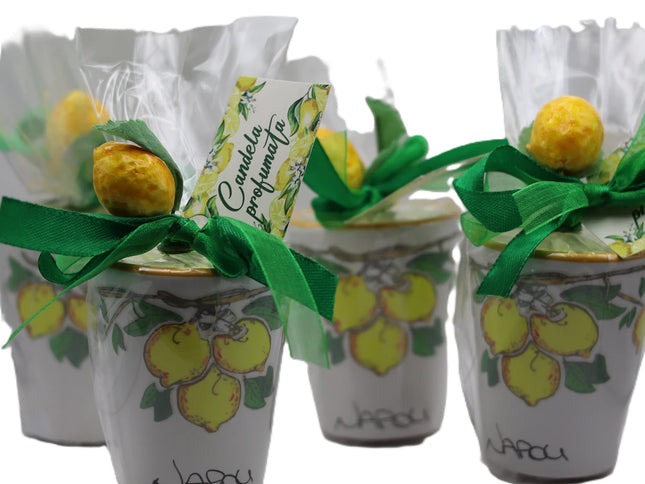 Candela Artigianale in Ceramica Decorata con Limoni - Profumazione Limone di Sorrento-Ideale per un look pulito e professionale.