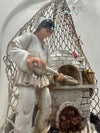 Pulcinella e l'Arte Bianca – Scena Artigianale con Forno a Legna in Damigiana