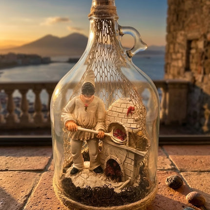Pulcinella e l'Arte Bianca – Scena Artigianale con Forno a Legna in Damigiana