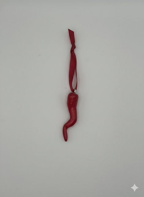 Cornetto Portafortuna Artigianale (Semplice con seta rossa) – Portachiavi Amuleto Fatto a Mano