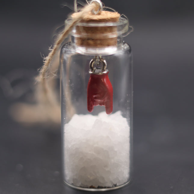 Essenza di Napoli: Scaramanzia in Bottiglia,Amuleto Portafortuna Napoletano in Bottiglia di Vetro - Cornetto Rosso o Mano Corna - Idea Regalo Scaramantica con Scatolina Inclusa - Fatto a Mano