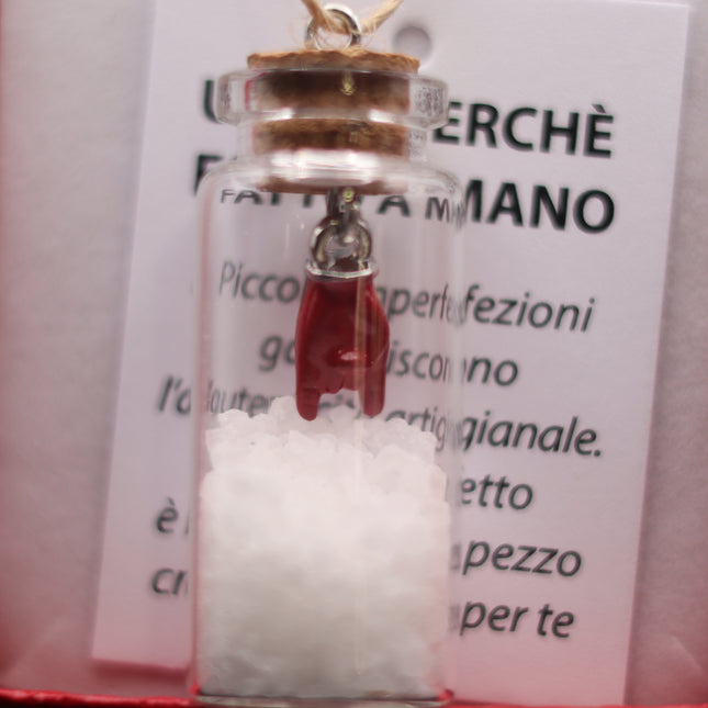 Essenza di Napoli: Scaramanzia in Bottiglia,Amuleto Portafortuna Napoletano in Bottiglia di Vetro - Cornetto Rosso o Mano Corna - Idea Regalo Scaramantica con Scatolina Inclusa - Fatto a Mano