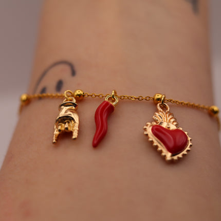 Bracciale Catena Sottile con Tris Portafortuna: Cuore Votivo, Cornicello e Mano Corna - Finitura Oro o Argento
