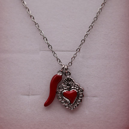 Collana Iconica in Acciaio Inossidabile Oro e Argento – Girocollo Simbolico con Cuore Sacro o Ciondoli Portafortuna (Cuore e Cornetto Rosso), Gioiello Waterproof e Anallergico.