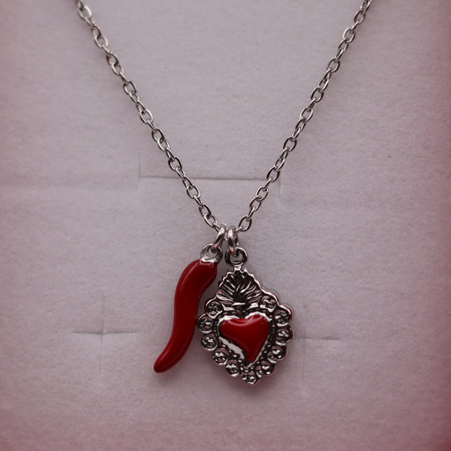 Collana Iconica in Acciaio Inossidabile Oro e Argento – Girocollo Simbolico con Cuore Sacro o Ciondoli Portafortuna (Cuore e Cornetto Rosso), Gioiello Waterproof e Anallergico.