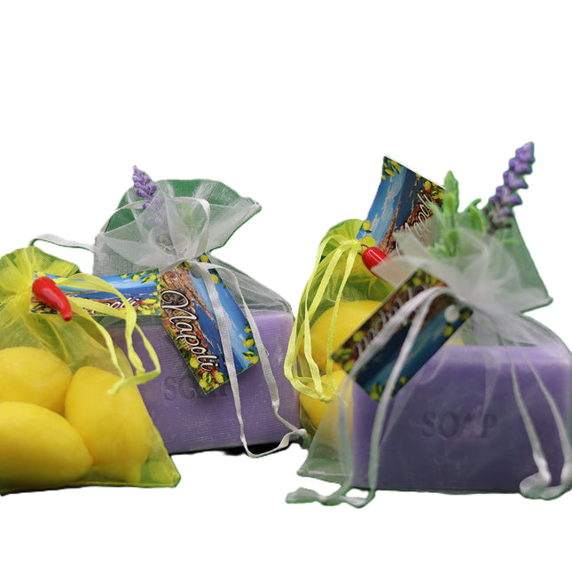 Saponi Profumatori Armadi e Biancheria | Lavanda con Fiori o Limone con Cornetto Portafortuna | Confezione in Velo Artigianale
