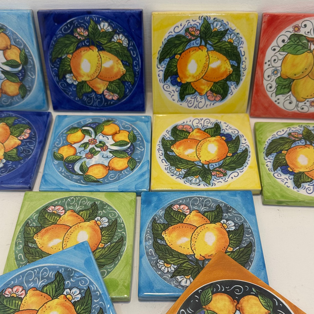 Mattonella Decorativa in Ceramica Fatta a Mano - Tema Limoni