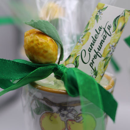 Candela Artigianale in Ceramica Decorata con Limoni - Profumazione Limone di Sorrento-Ideale per un look pulito e professionale.