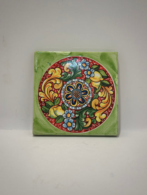 Mattonella Decorativa in Ceramica Fatta a Mano – Tema Maioliche