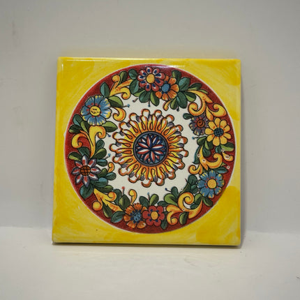 Mattonella Decorativa in Ceramica Fatta a Mano – Tema Maioliche