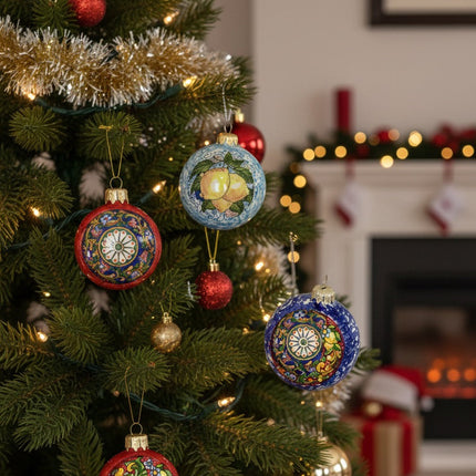Pallina di Natale/Decorazione in Ceramica Artigianale Napoletana Dipinta a Mano
