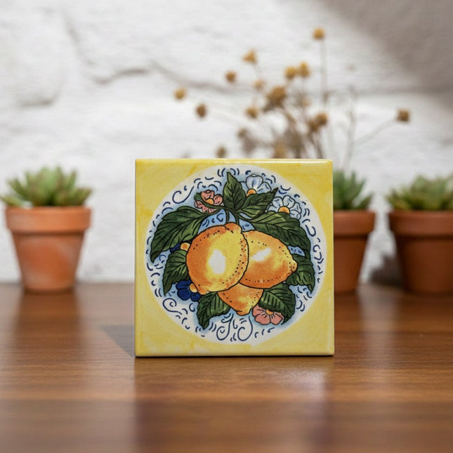 Mattonella Decorativa in Ceramica Fatta a Mano - Tema Limoni