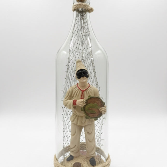 Pulcinella in resina con Tamburello in Bottiglia di Vetro - Artigianato