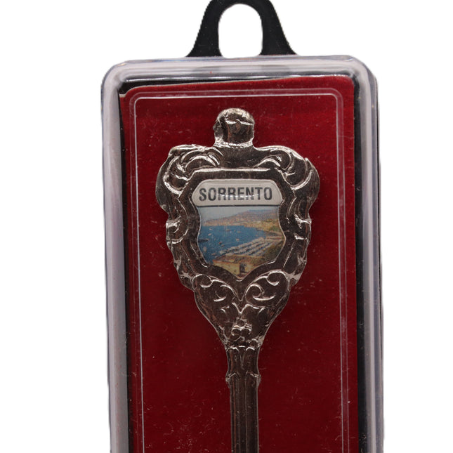 Cucchiaino Souvenir Vintage Amalfi, Sorrento e Napoli – Cucchiaio da Collezione Ornamentale in Metallo con Stemma Decorativo
