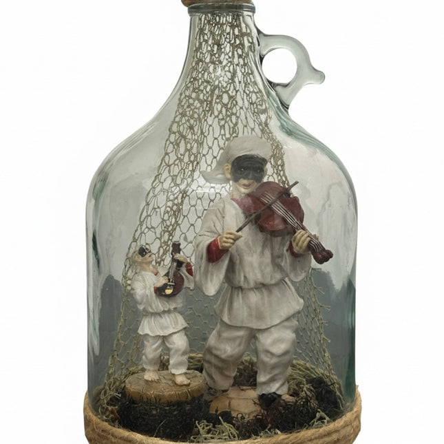 Bottiglia Decorativa con Pulcinella al Violino e Mandolino-Artigianato Artistico Napoletano-Scultura in Vetro "Anima Napoletana" stile vintage.