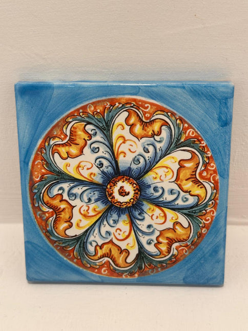 Mattonella Decorativa in Ceramica Fatta a Mano – Tema Maioliche
