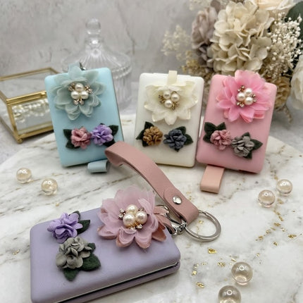 Specchietto da Borsetta Pieghevole con Fiori 3D e Perle  4 Colori-Elegante e Romantico (Italiano)