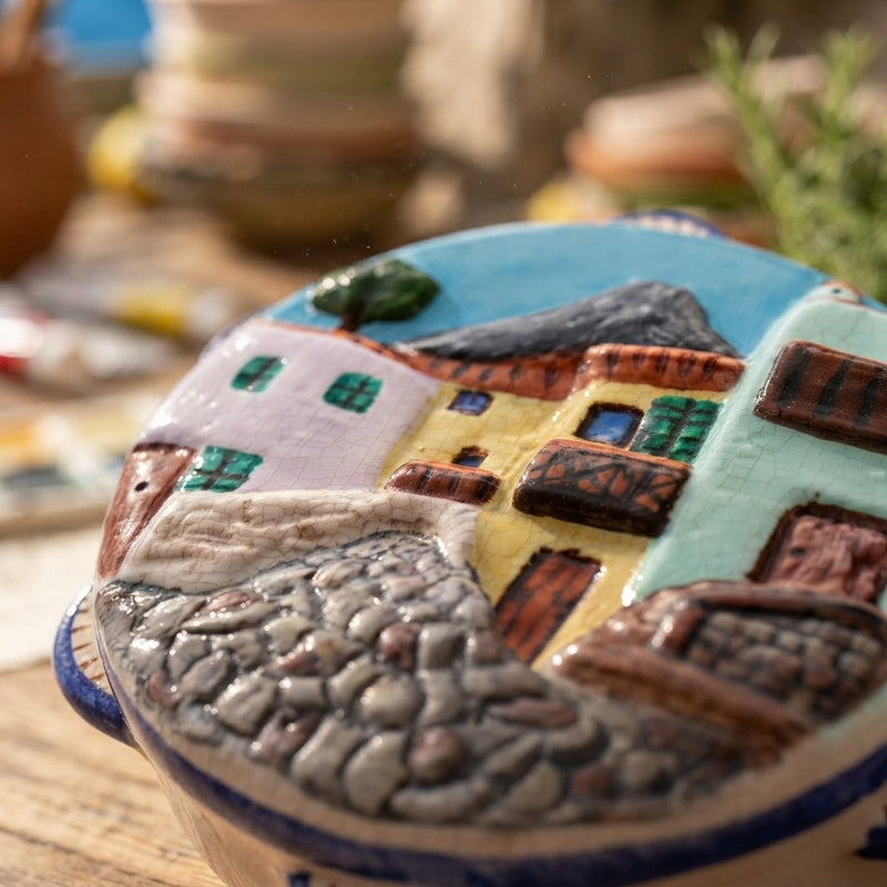 Tamburello Napoletano in Ceramica Dipinto a Mano - Scorcio Partenopeo con Vesuvio e Case Tipiche