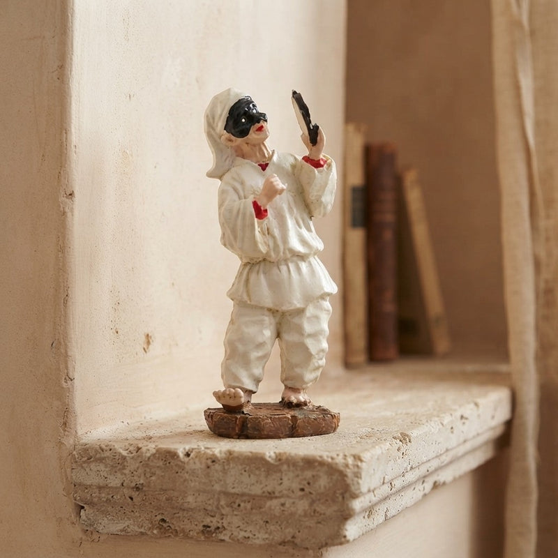 Statuina Pulcinella con Tamburello - Artigianato Napoletano in Resina