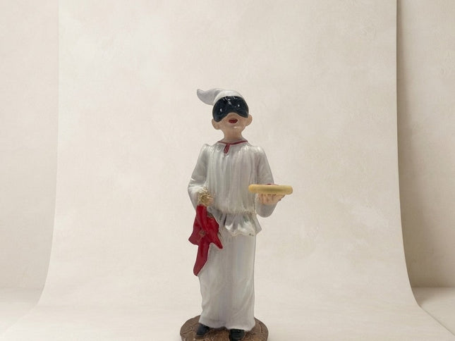 Statua Pulcinella in Resina con Pizza e Peperoncini - Artigianato Napoletano