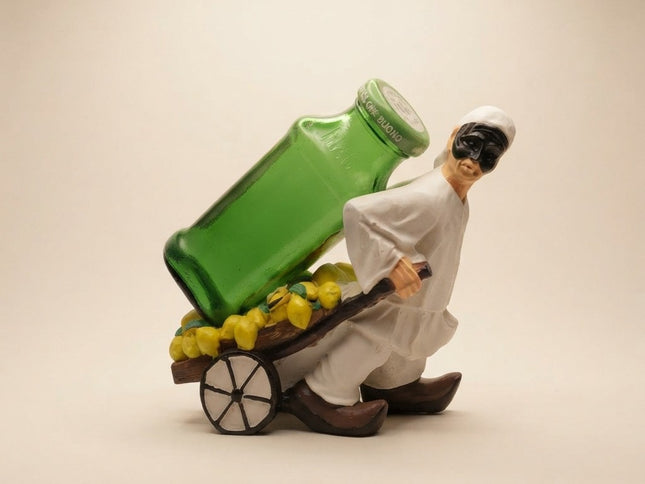 Pulcinella Portabottiglie in Resina con Carretto, Statuetta Artigianale Napoletana, Variante Limoni o Uva, Idea Regalo