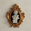 Busto Femminile Classico in Cornice Barocca – Decorazione Artigianale Fatta a Mano
