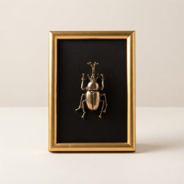 Quadro 3D Scarabeo Ercole in Cornice Verticale Oro – Fatto a Mano, Decorazione Appesa/Mensola